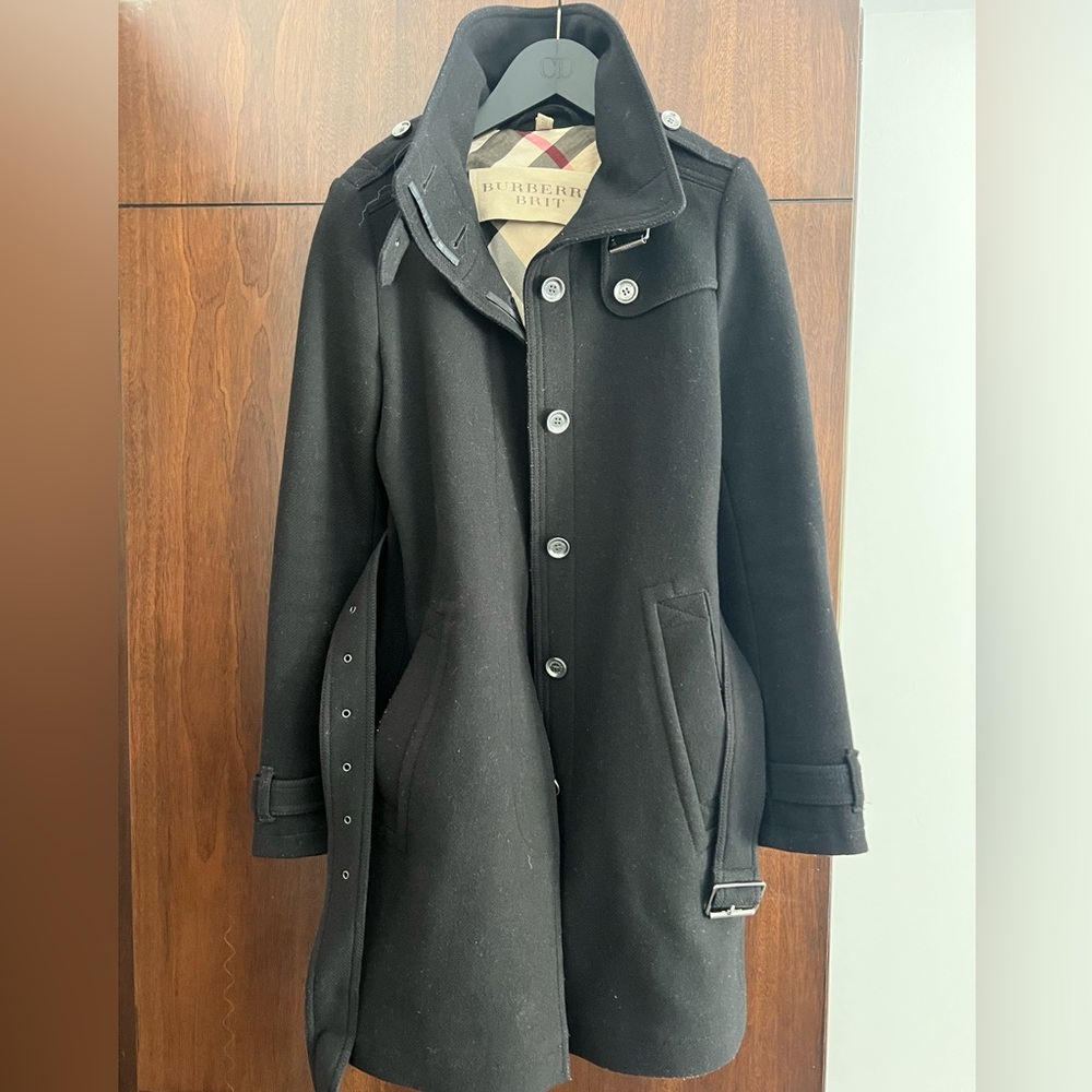 Burberry Women’s Black Wool Coat size 4